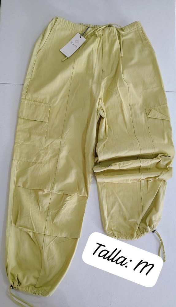 Pantalón capri