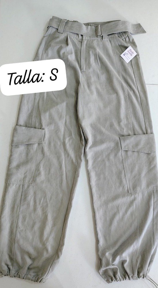 Pantalón capri